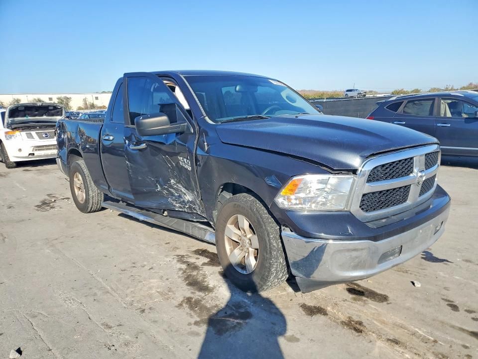 2016 Dodge RAM 1500 SLT