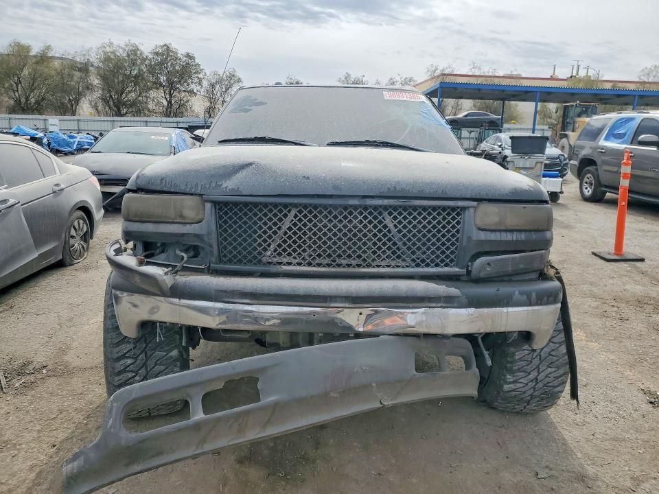 2004 Chevrolet Tahoe C1500