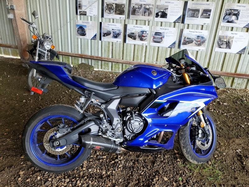 2025 Yama Yzfr7