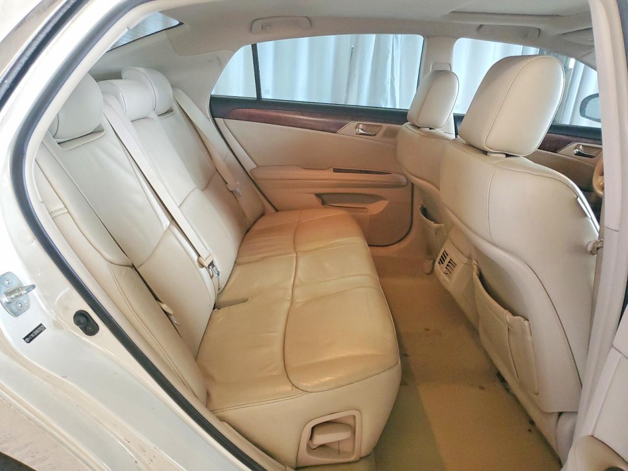 2011 Toyota Avalon Base