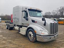 Salvage trucks for sale at Chatham, VA auction: 2015 Ptrb 2015 Peterbilt 579 Semi Truck