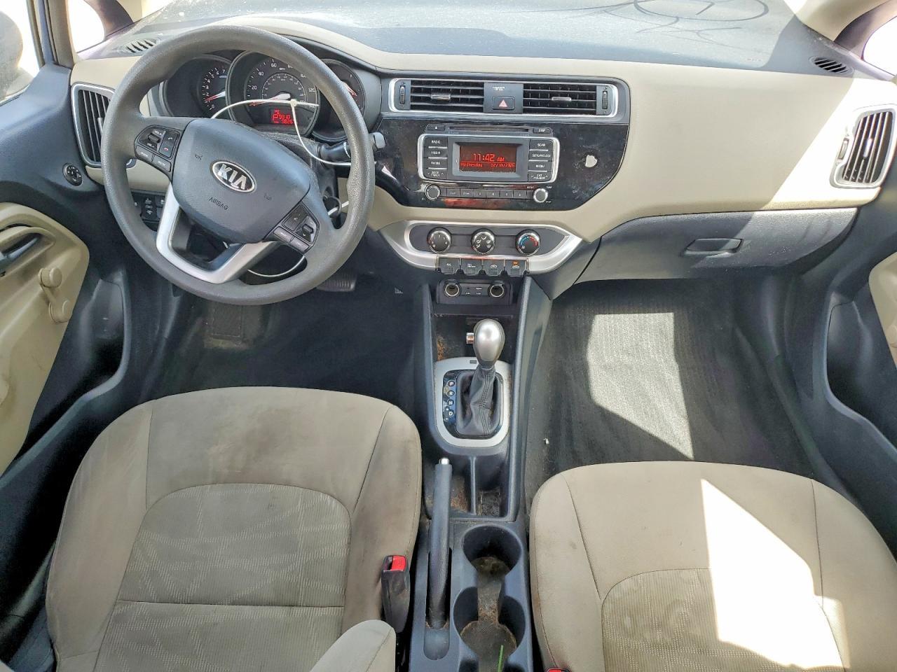 2016 KIA Rio lx