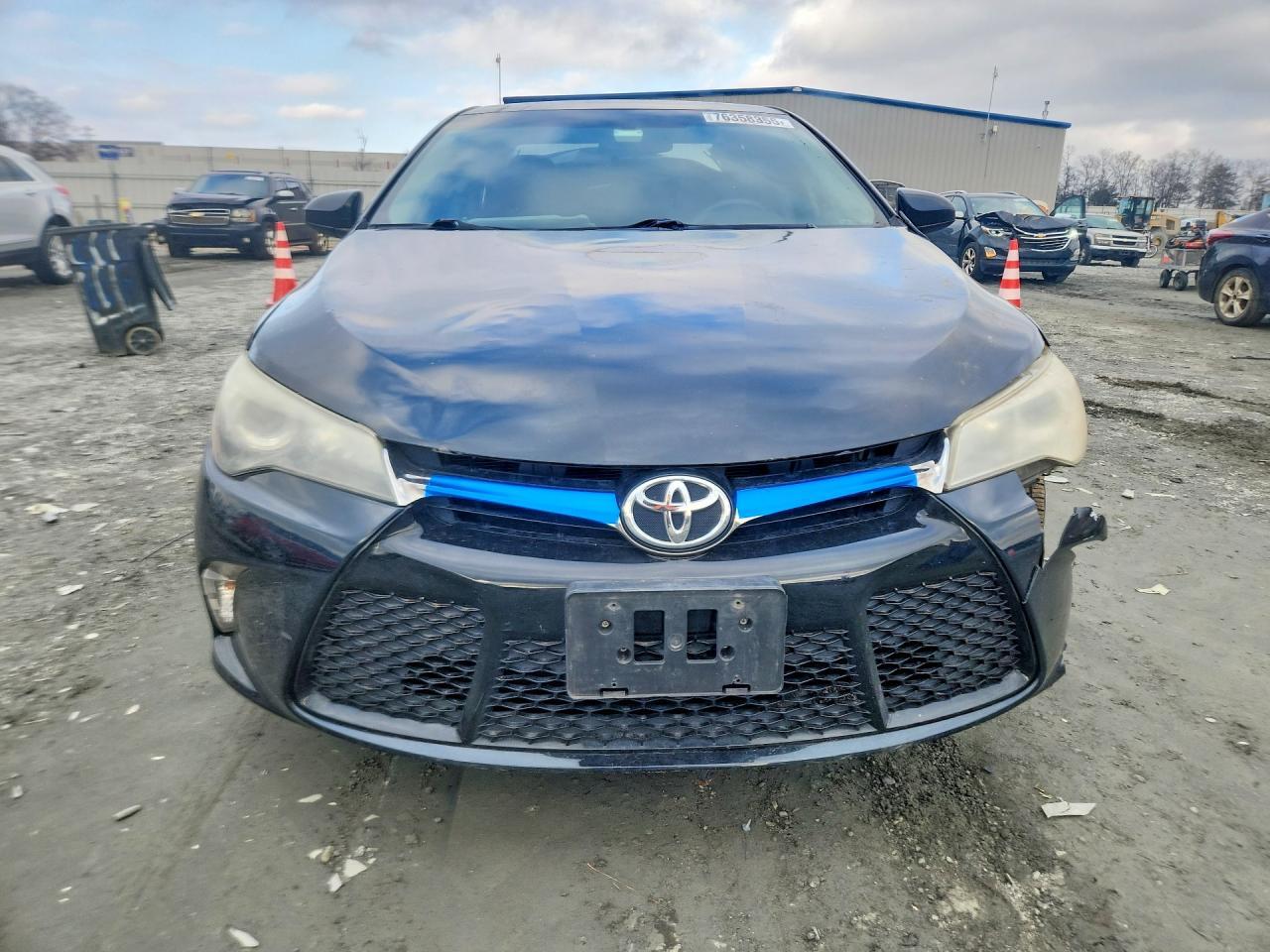 2016 Toyota Camry le