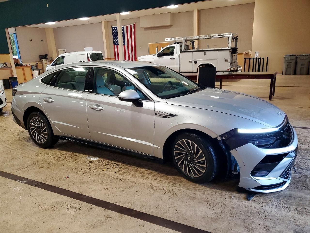 2025 Hyundai Sonata Hybrid