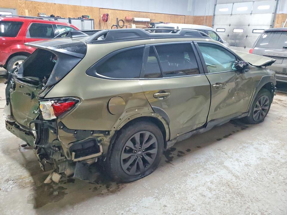 2025 Subaru Outback Onyx Edition xt