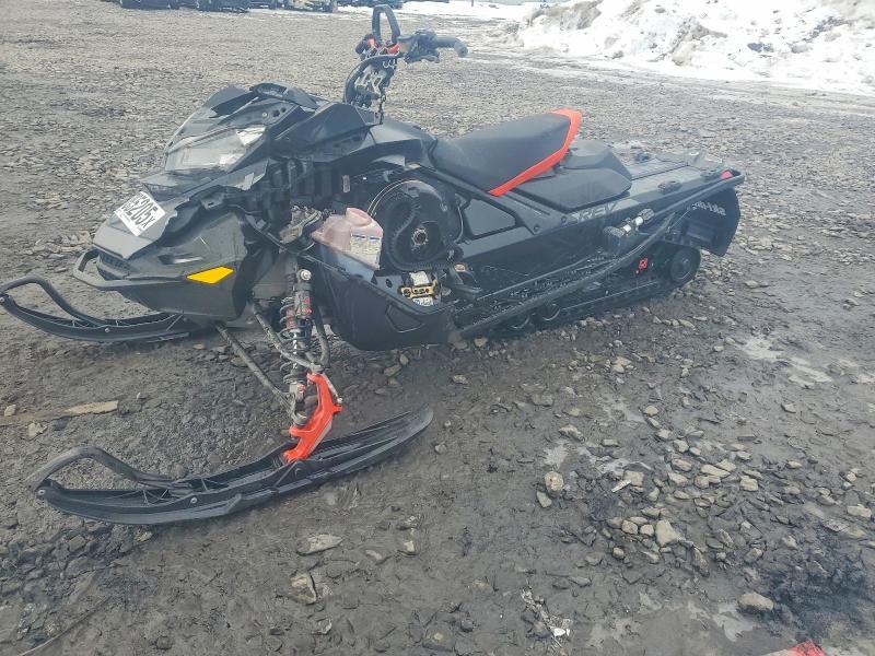 2020 Skidoo Renegade