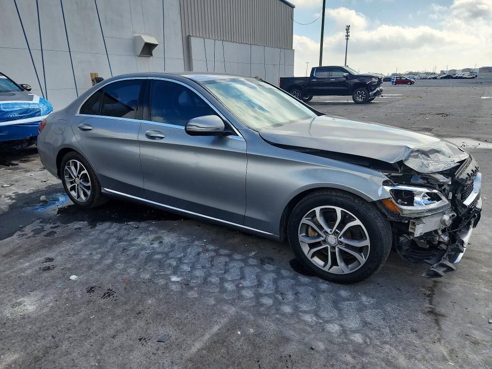 2016 Mercedes-Benz C300