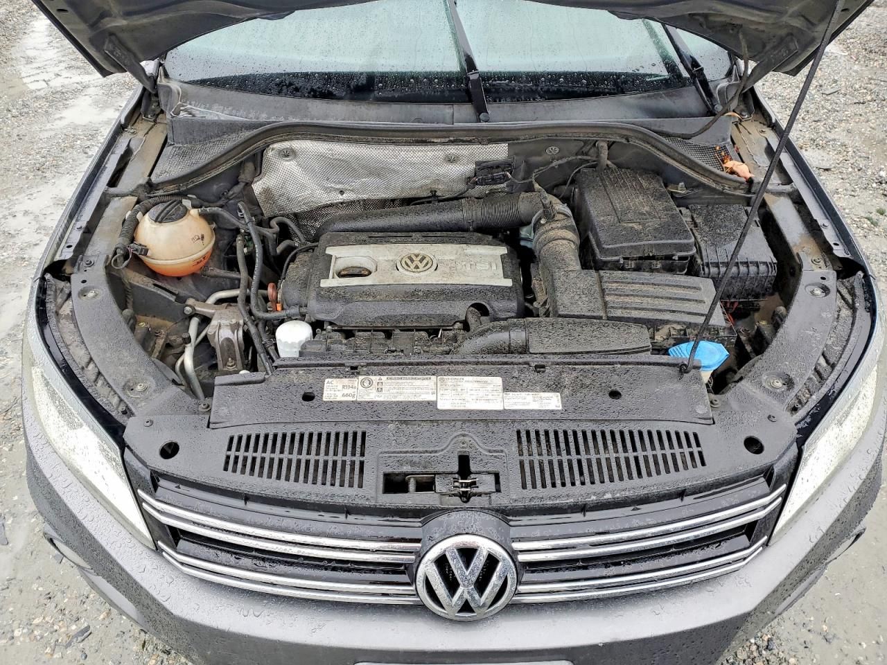 2012 Volkswagen Tiguan s