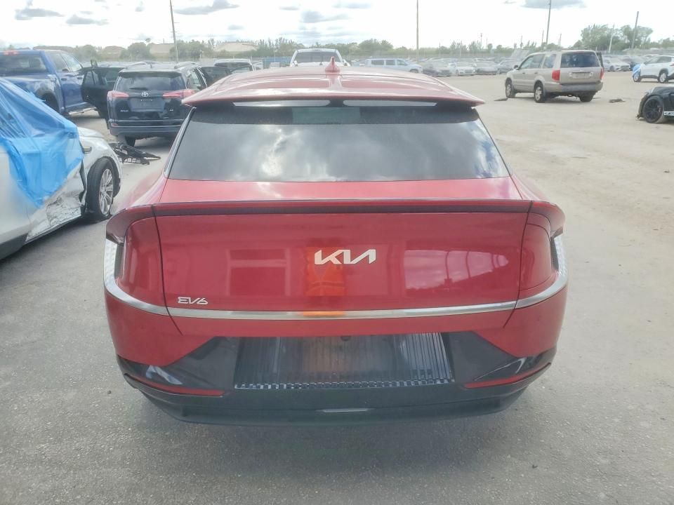 2024 KIA EV6 Light