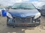 2014 Toyota Sienna xle