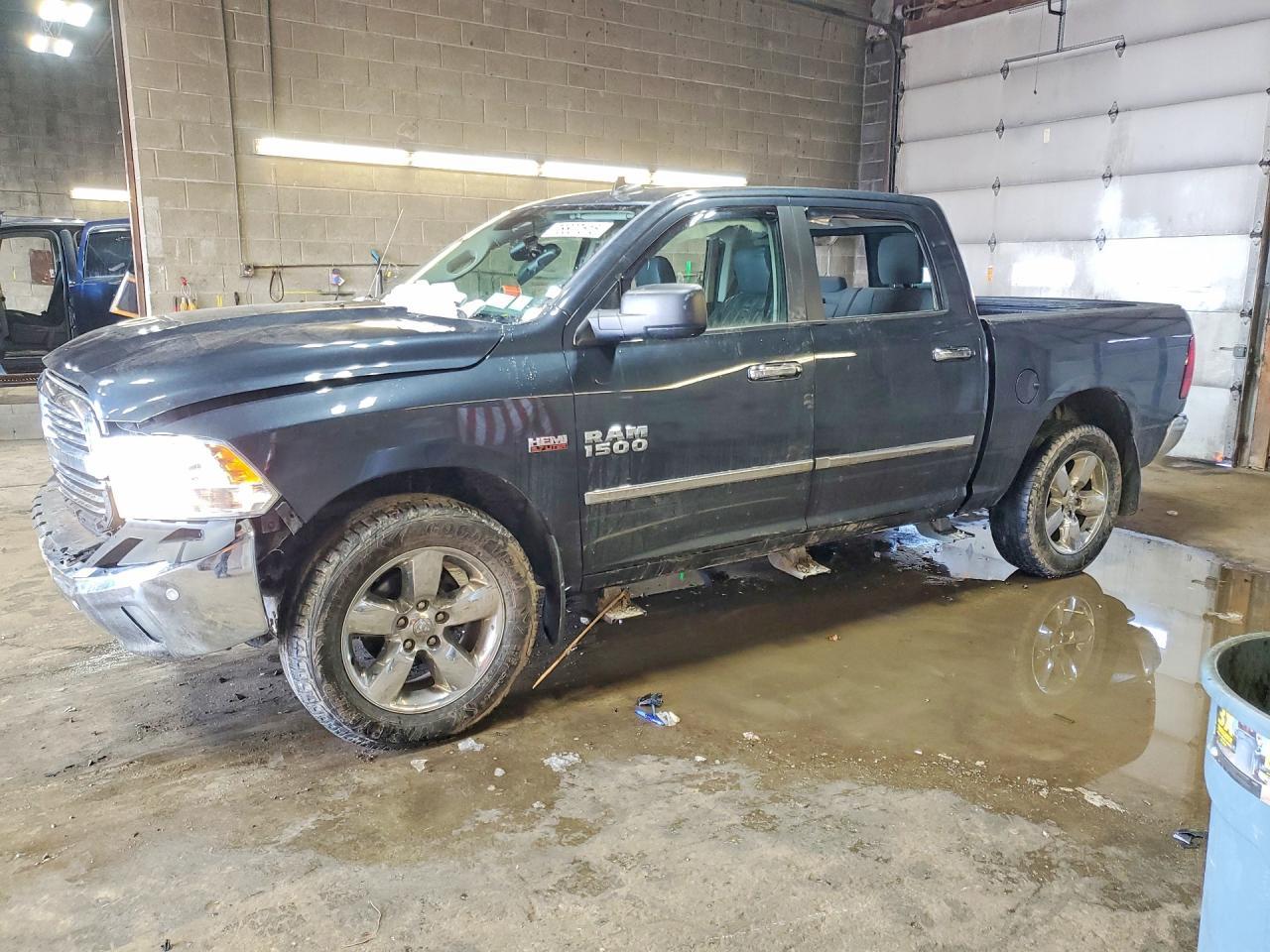 2016 Dodge RAM 1500 SLT