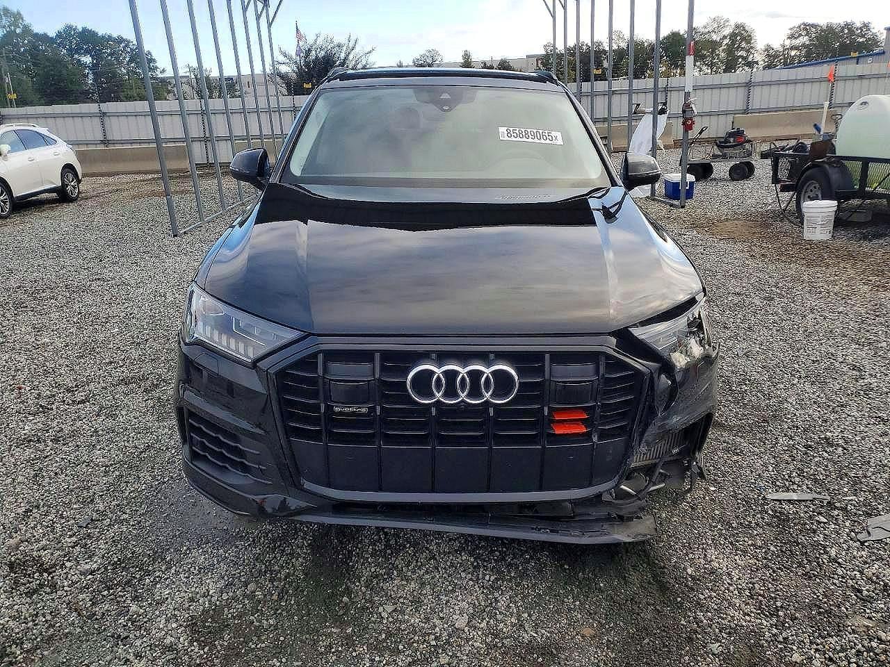 2024 Audi Q7 Premium Plus