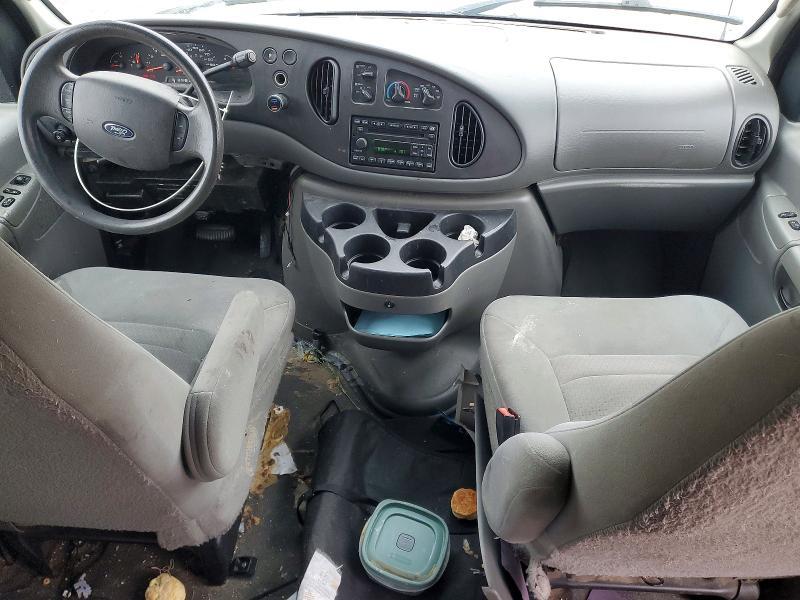2007 Ford Econoline E350 Super Duty Wagon