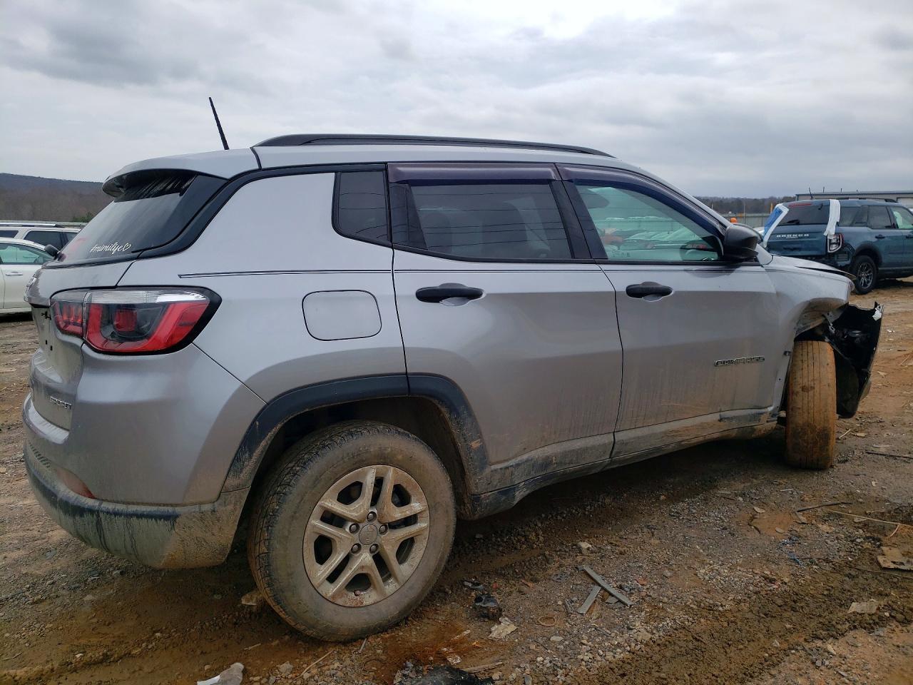 2018 Jeep Compass Sport