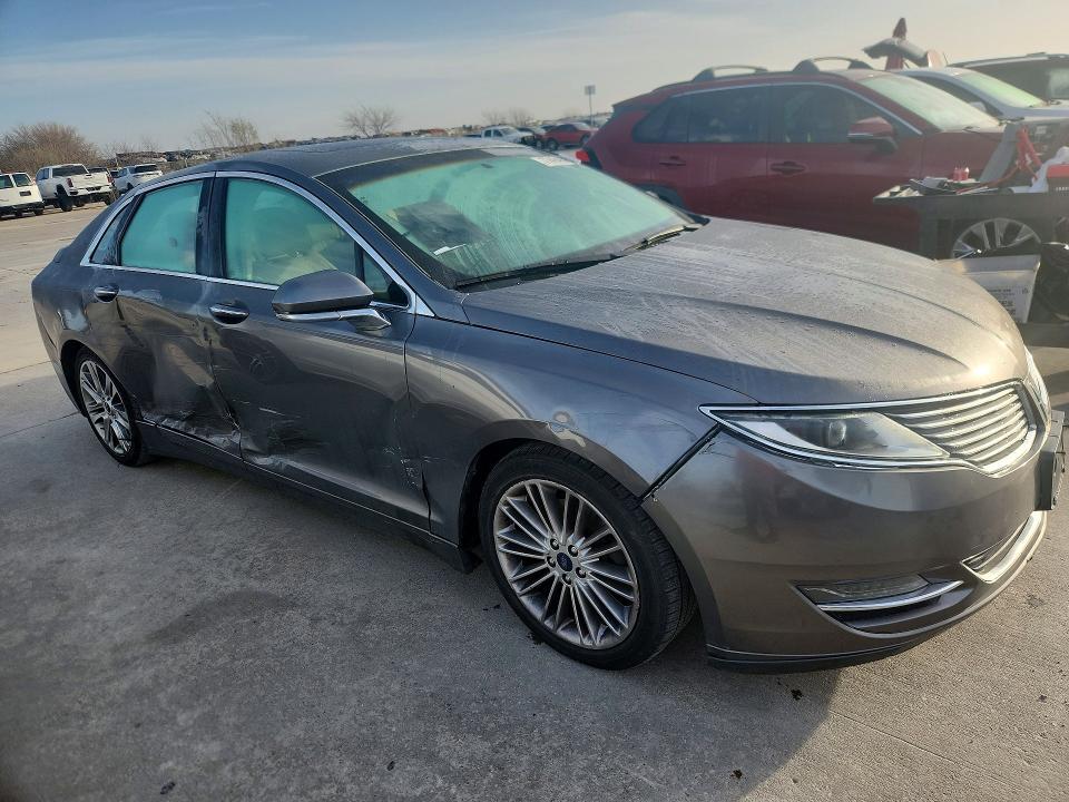 2014 Lincoln MKZ