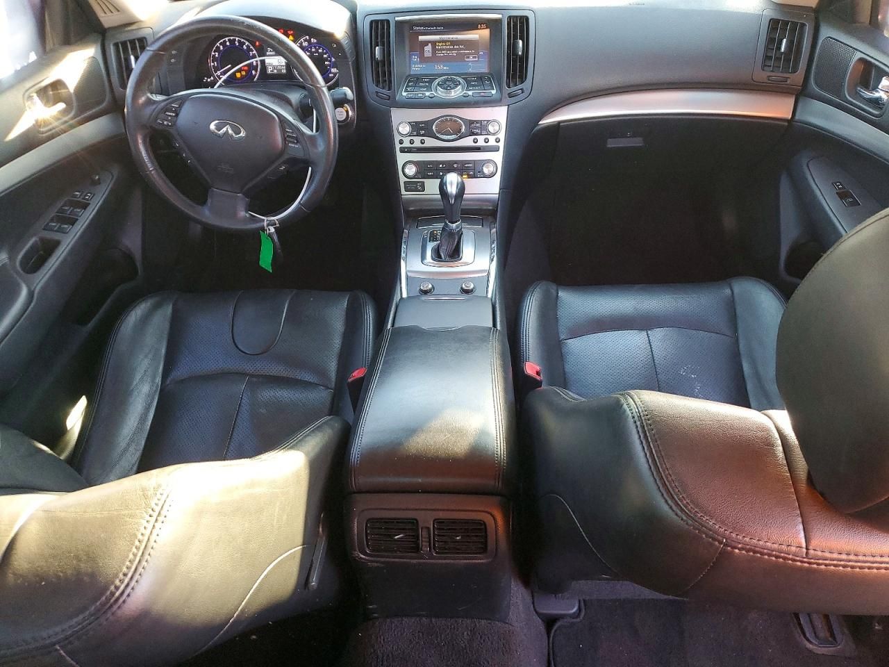 2015 Infiniti Q40