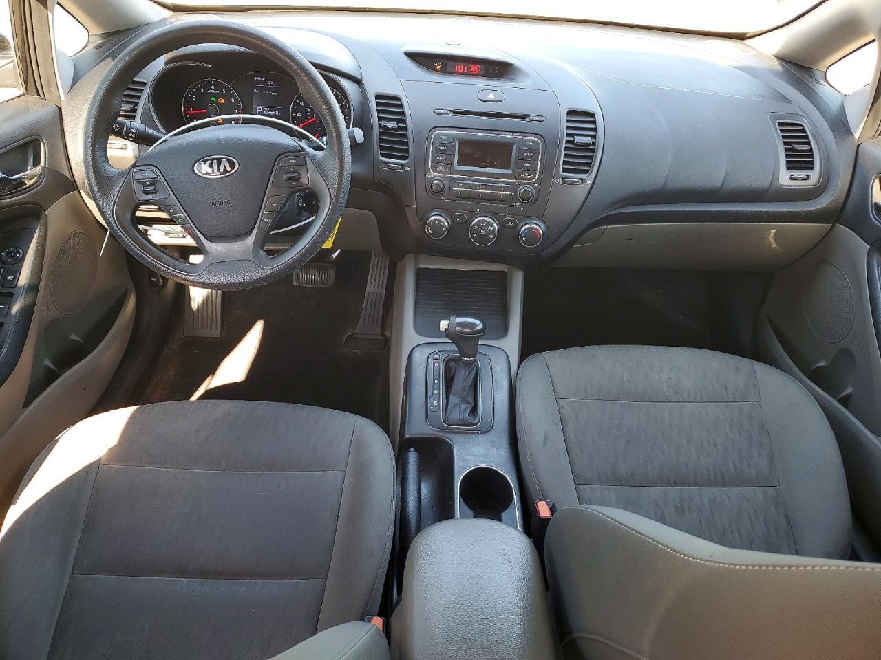 2016 KIA Forte lx