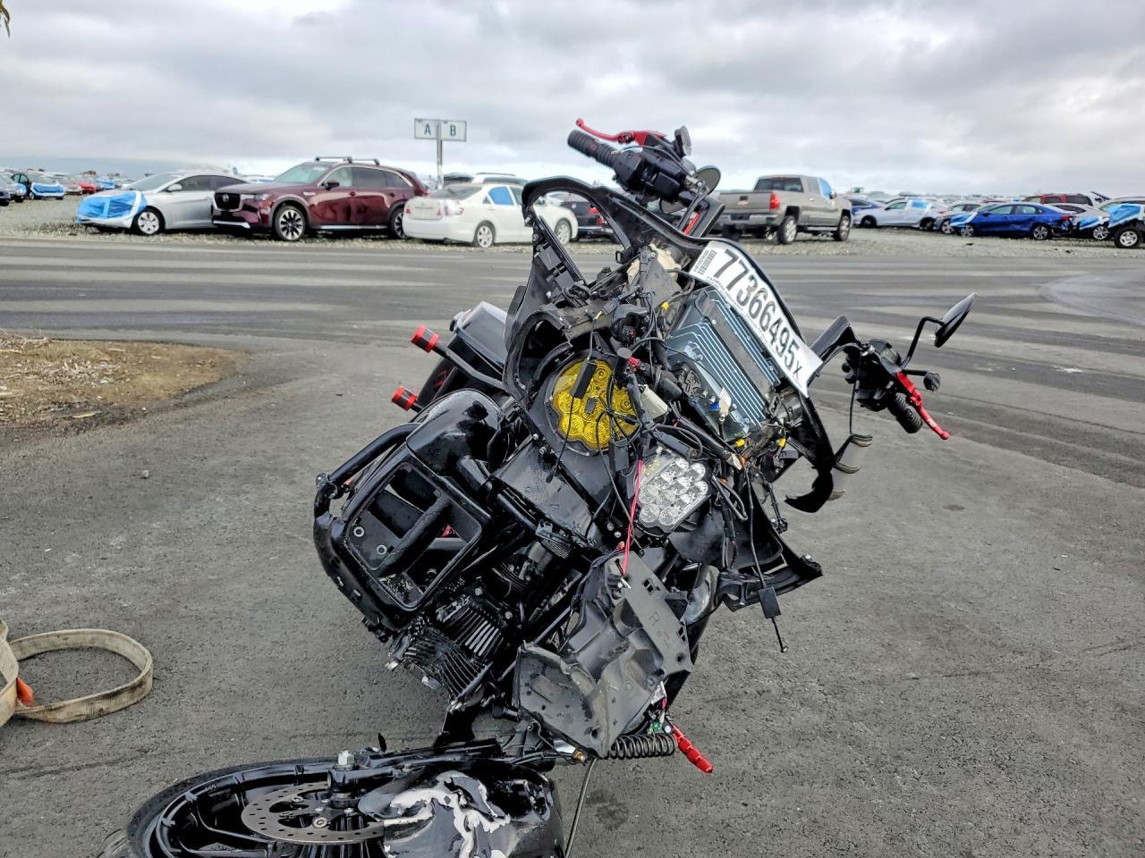 2018 Harley-Davidson Fltrxs Road Glide Special