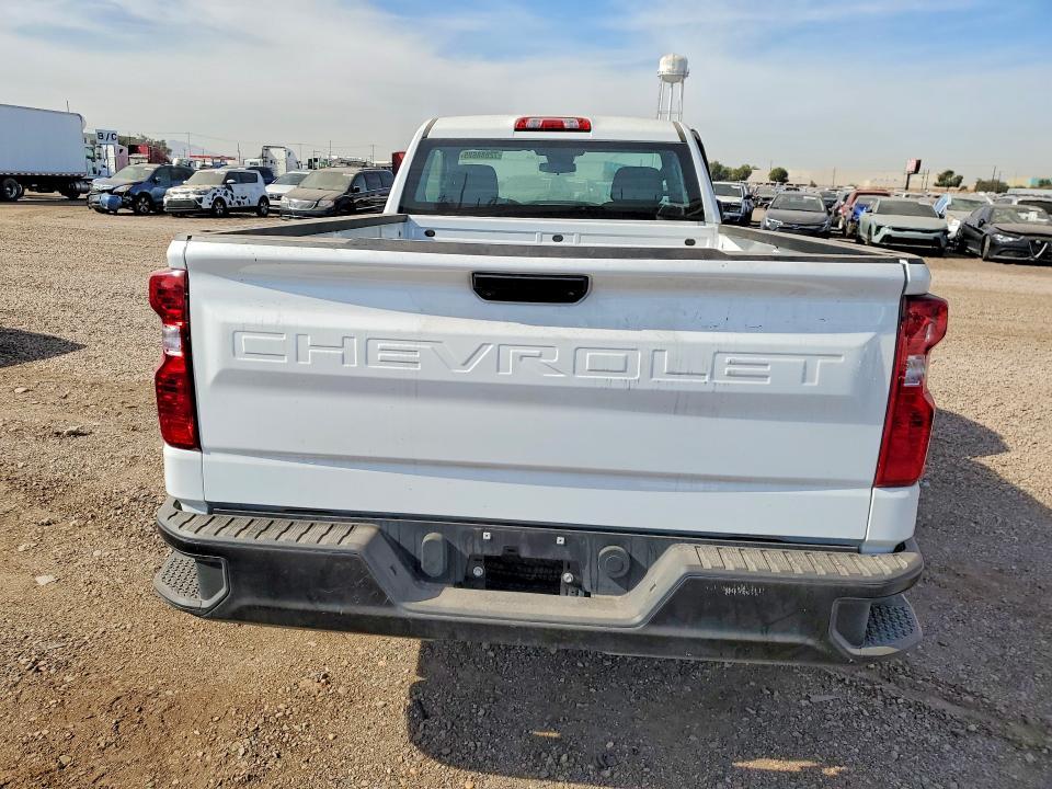 2025 Chevrolet Silverado C1500