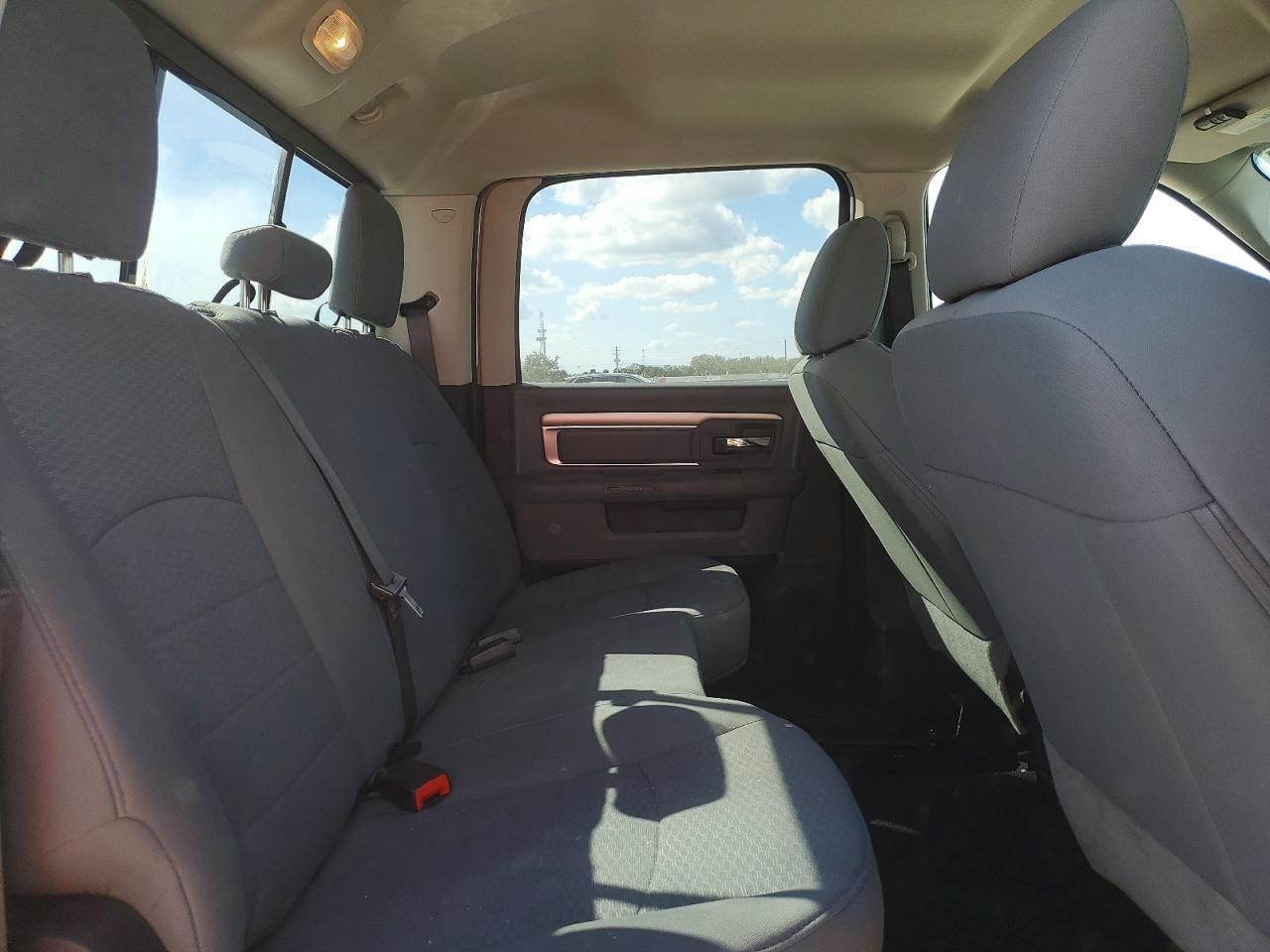 2019 Dodge RAM 1500 Classic SLT