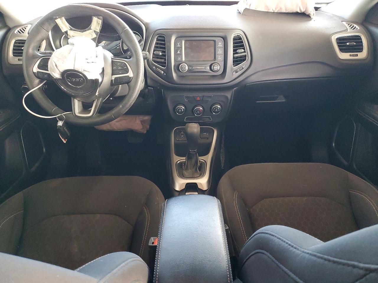 2018 Jeep Compass Sport