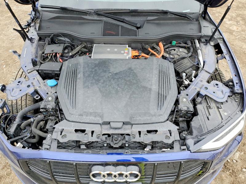2022 Audi E-tron Premium