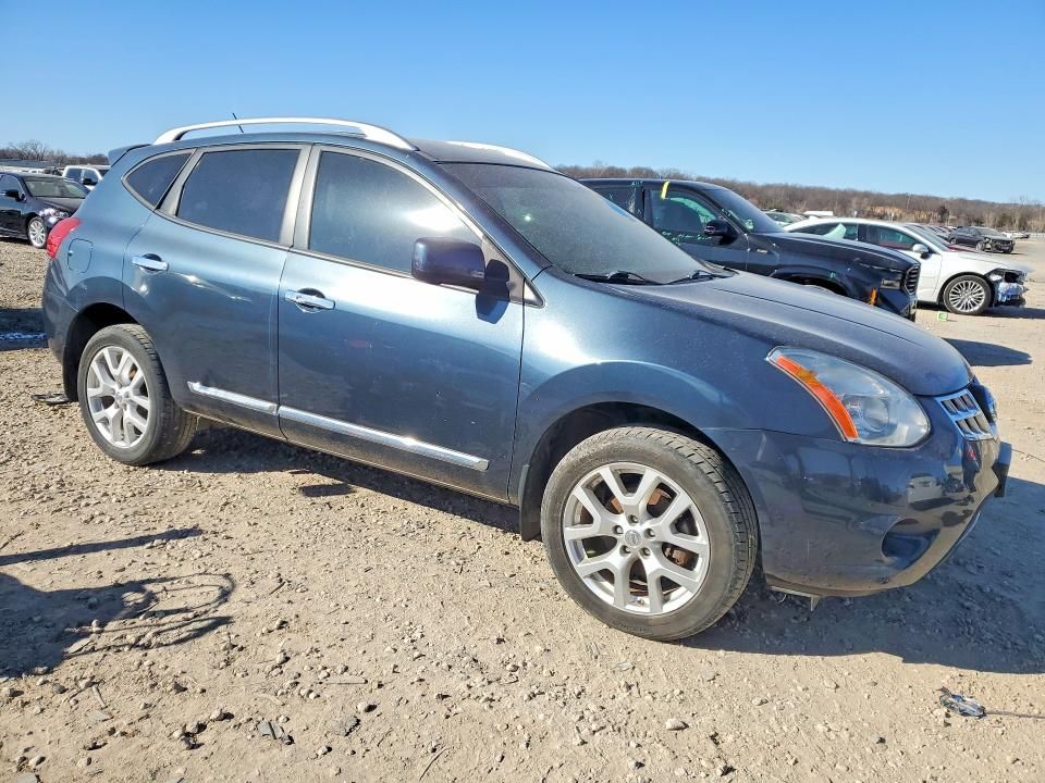 2013 Nissan Rogue s
