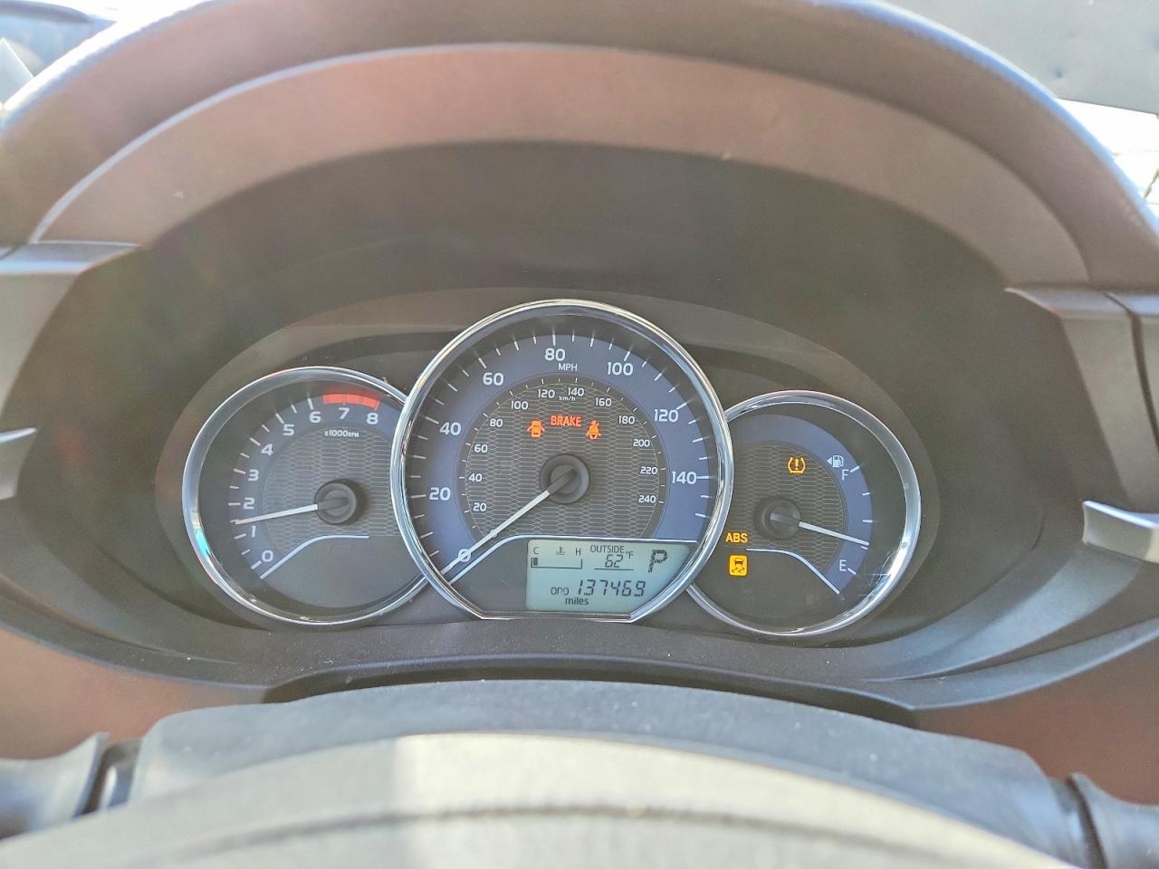 2014 Toyota Corolla l