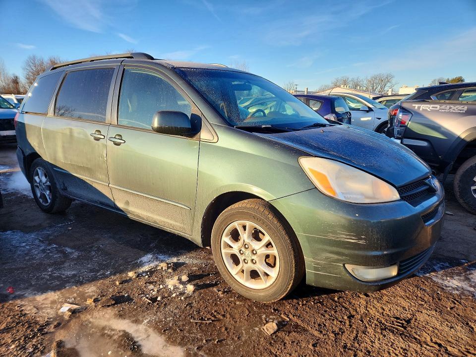 2005 Toyota Sienna