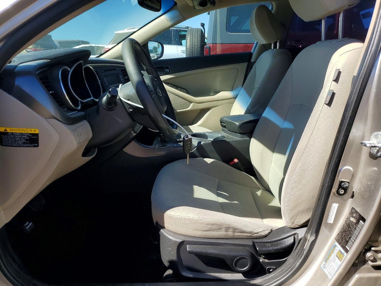 2014 KIA Optima lx