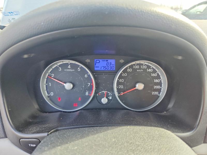 2010 Hyundai Accent gls