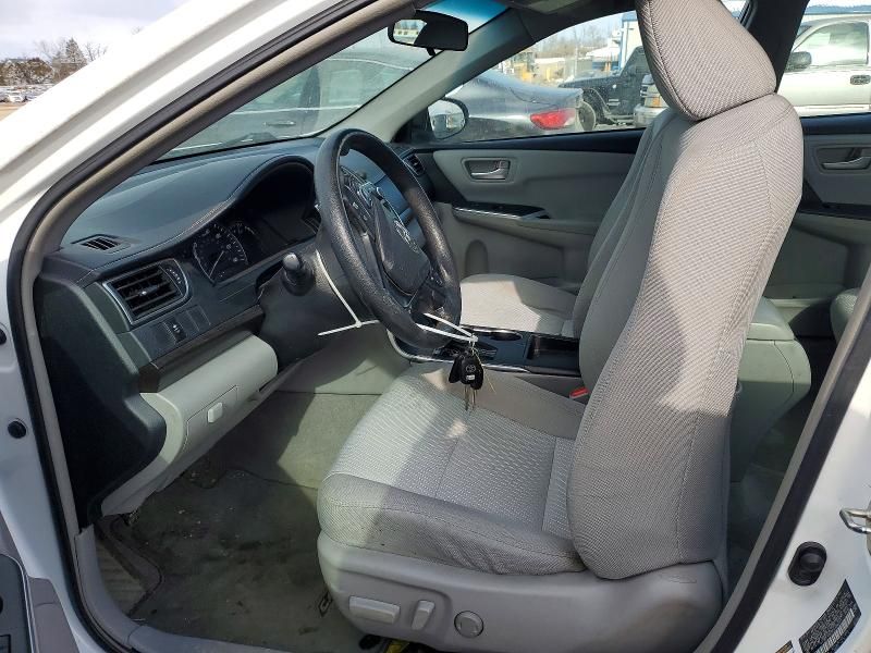 2015 Toyota Camry le