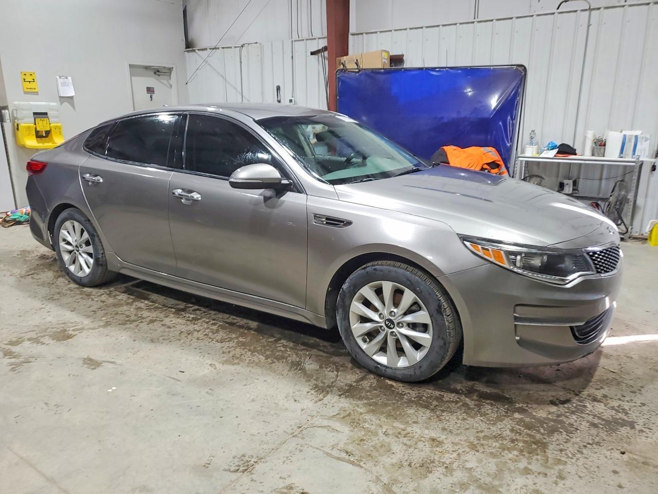 2018 KIA Optima ex