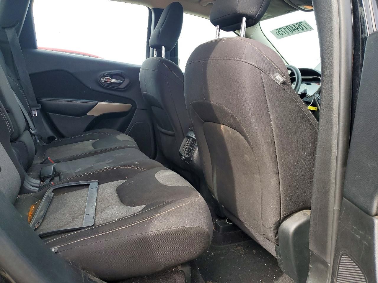 2017 Jeep Cherokee Sport