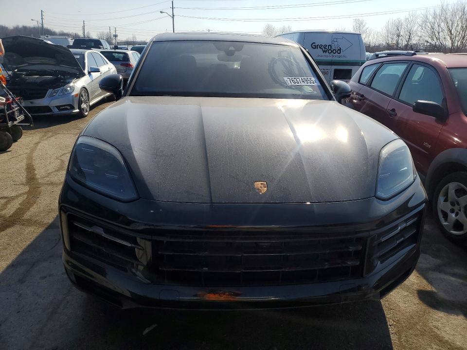 2025 Porsche Cayenne E-hybrid