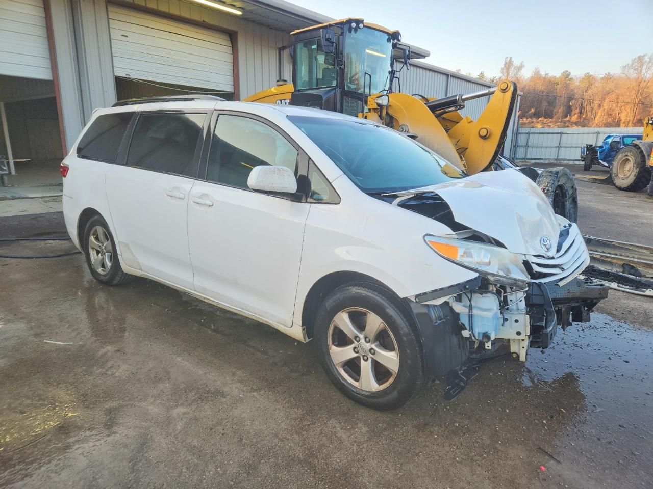 2016 Toyota Sienna le 8-passenger