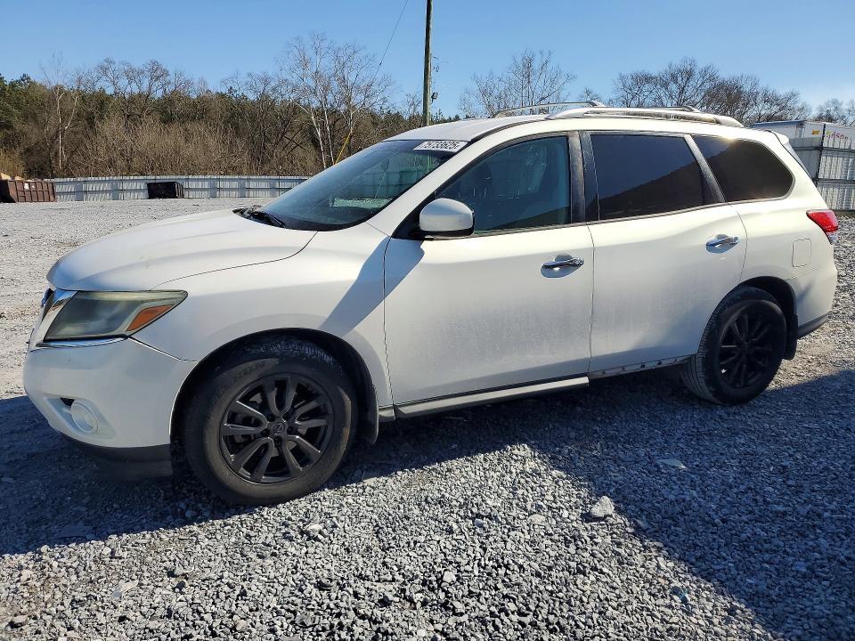2014 Nissan Pathfinder s