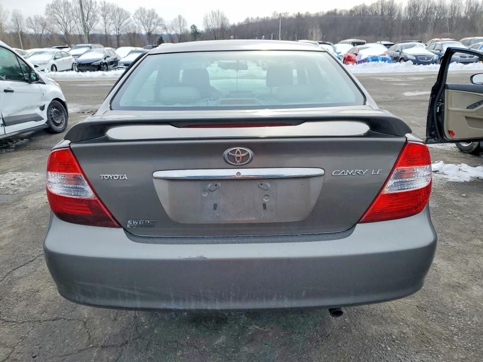 2002 Toyota Camry le