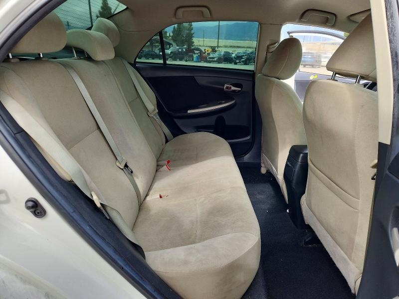 2013 Toyota Corolla le