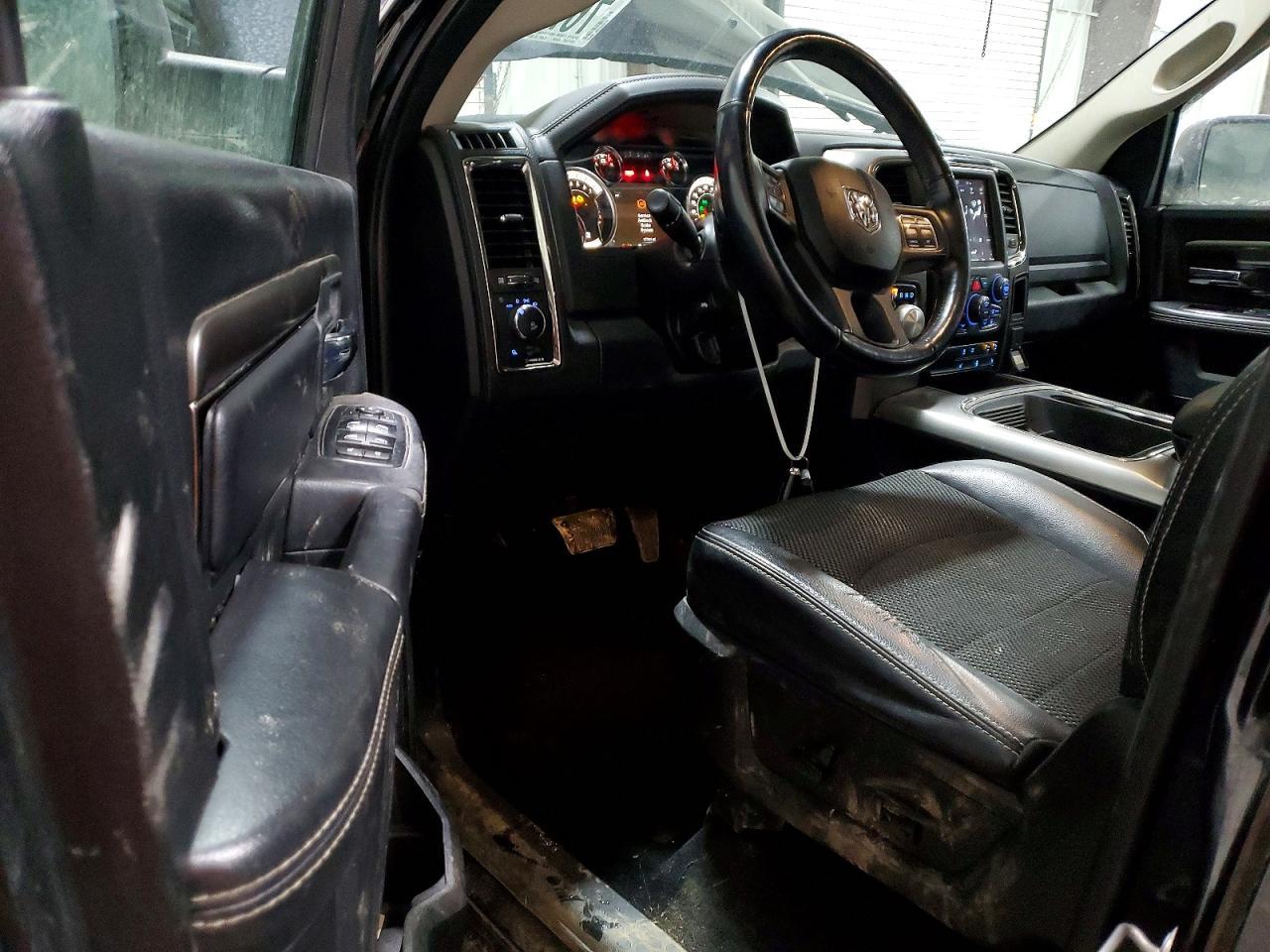 2018 Dodge RAM 1500 Sport