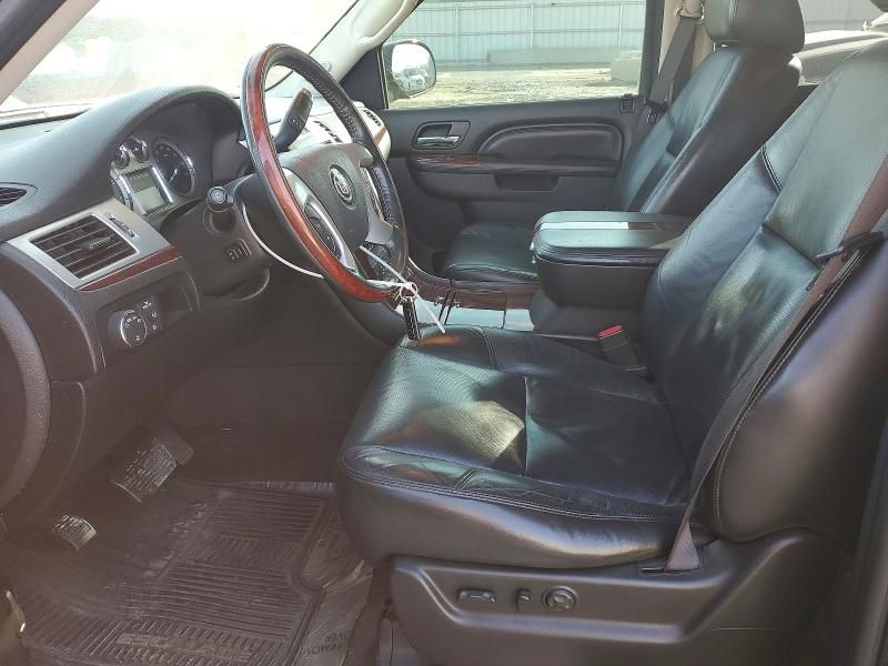 2011 Cadillac Escalade esv Premium