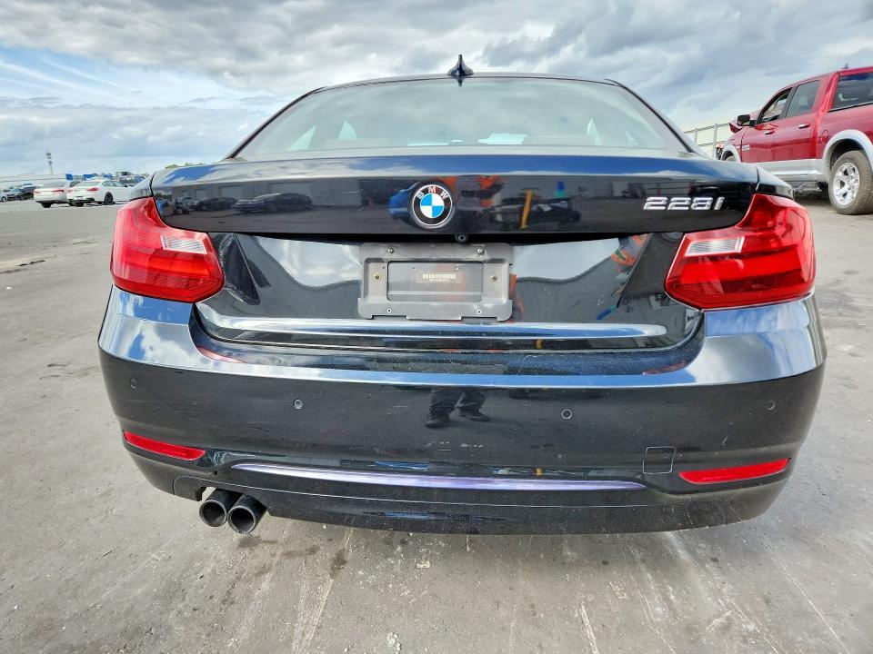2016 BMW 228 i Sulev