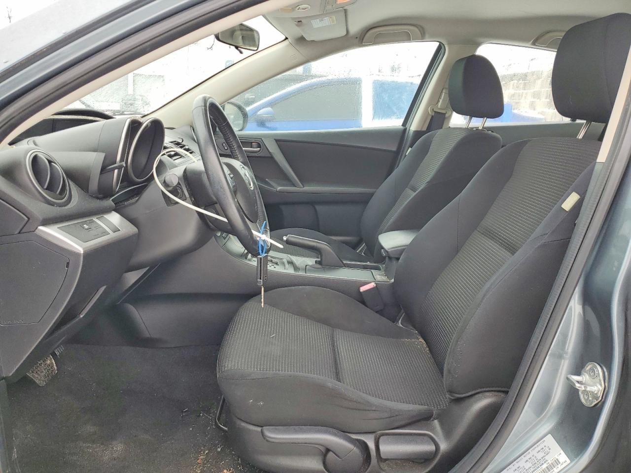 2012 Mazda 3 I