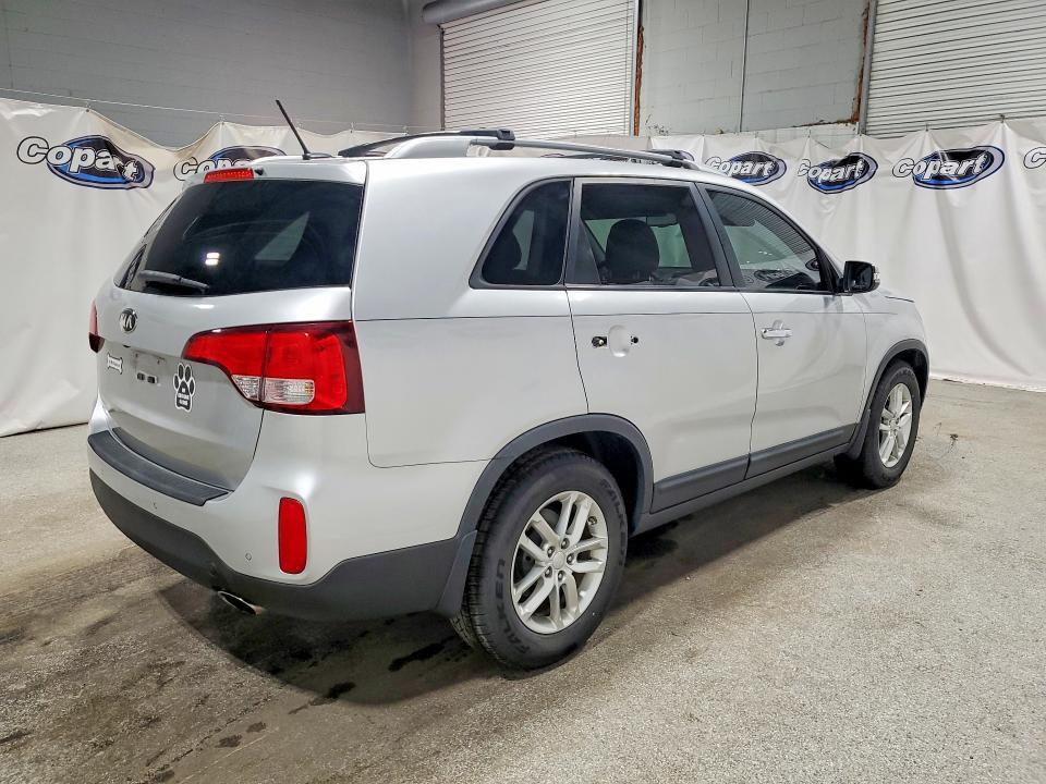 2014 KIA Sorento lx