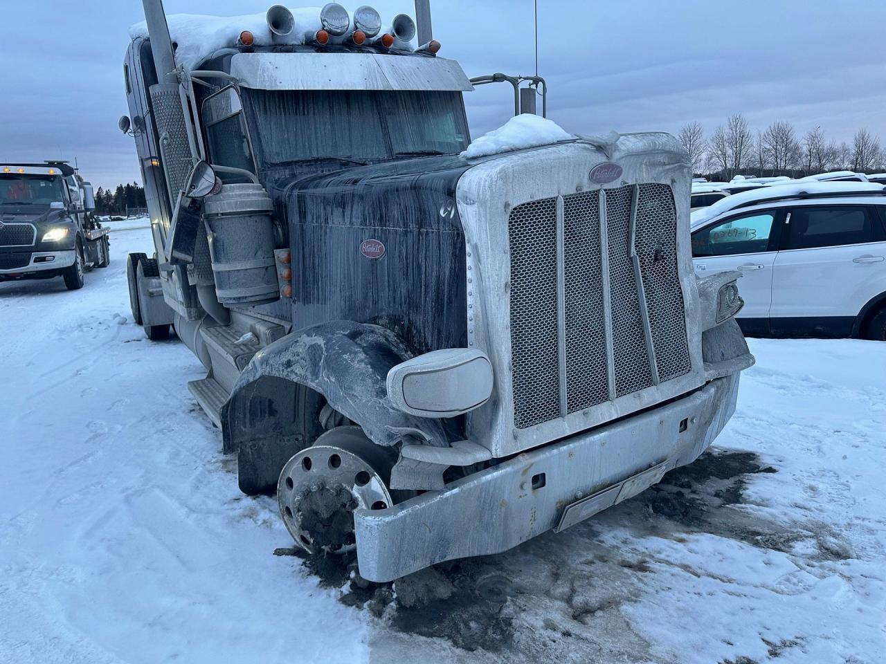 2022 Peterbilt 389