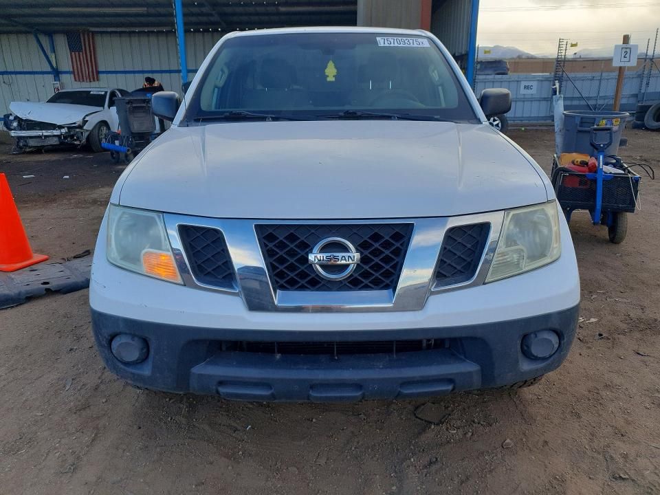 2012 Nissan Frontier s