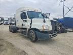 2014 Freigliner 2014 Freightliner Cascadia Semi Truck