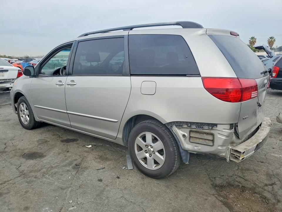 2005 Toyota Sienna ce
