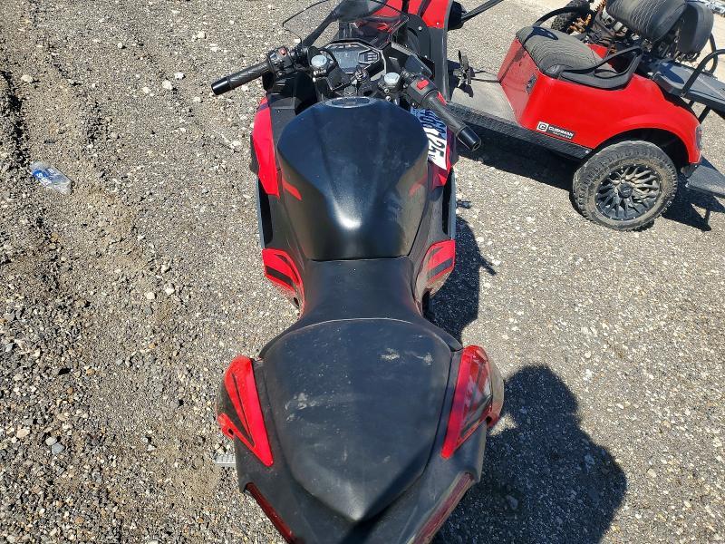 2025 Kawasaki EX500