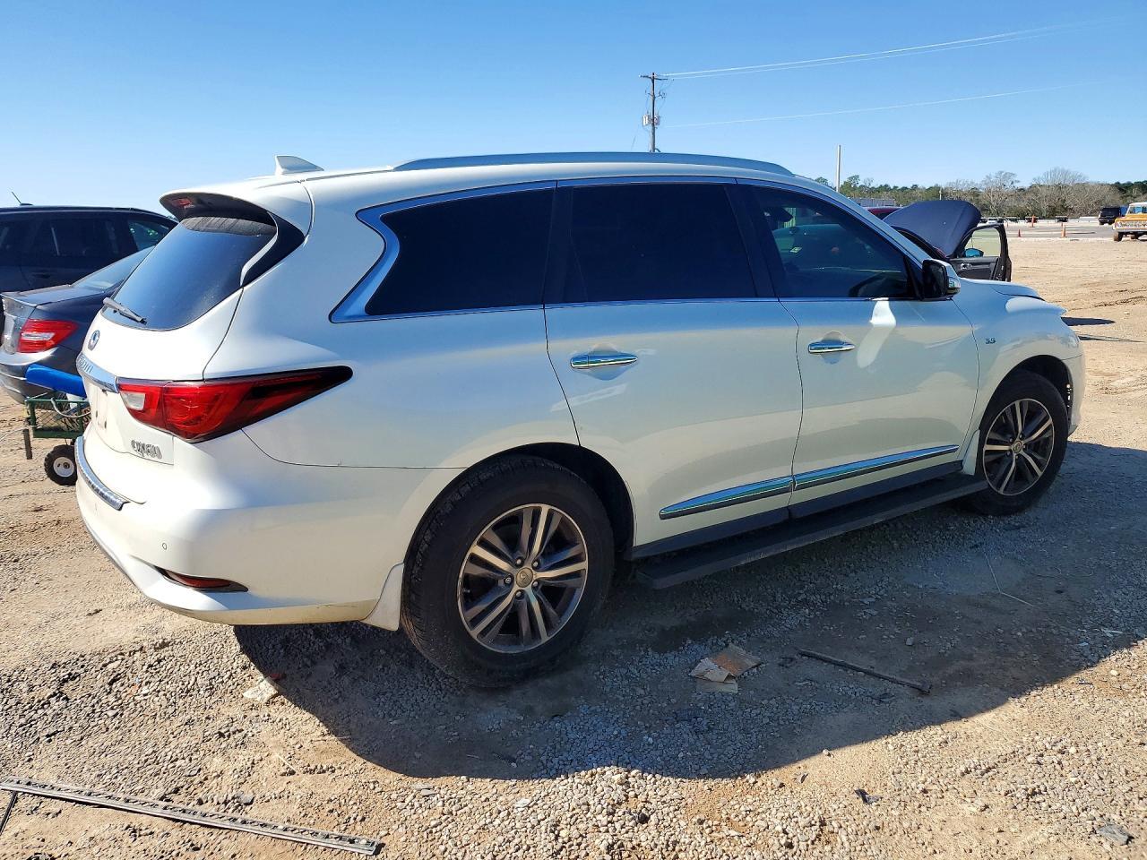 2017 Infinity Qx60